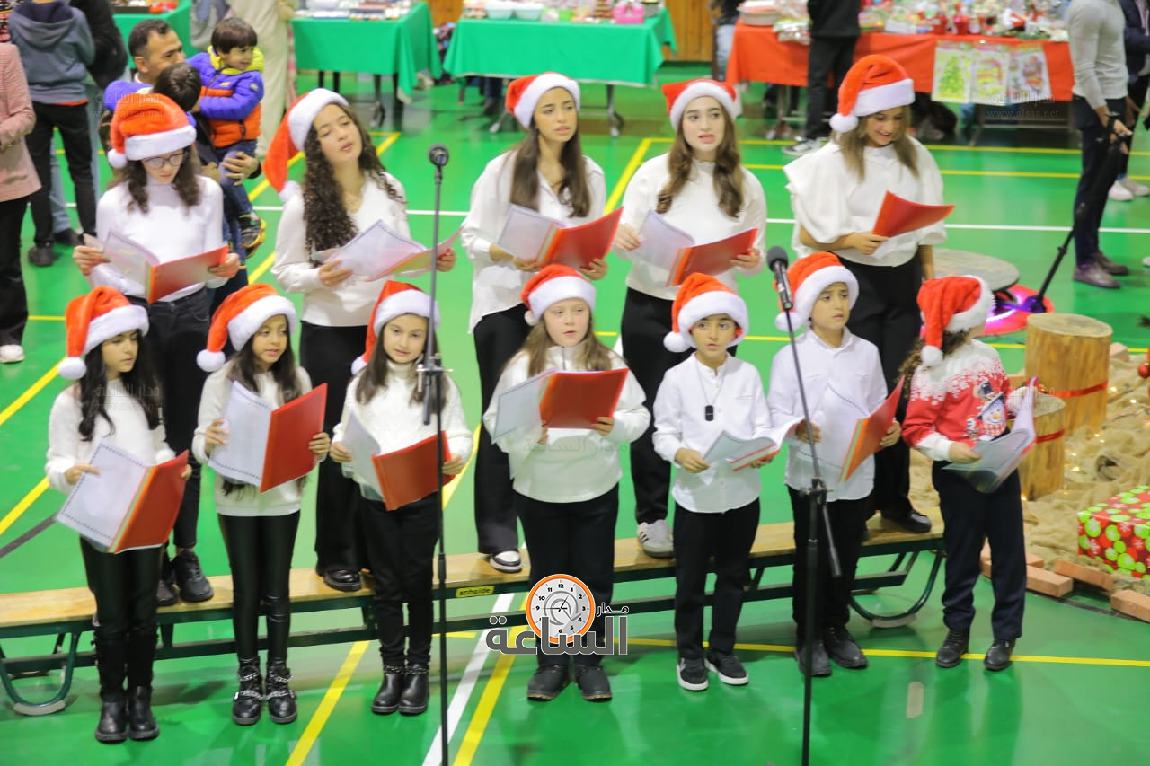 Madar Al-Saa Images 0.7550293316134815