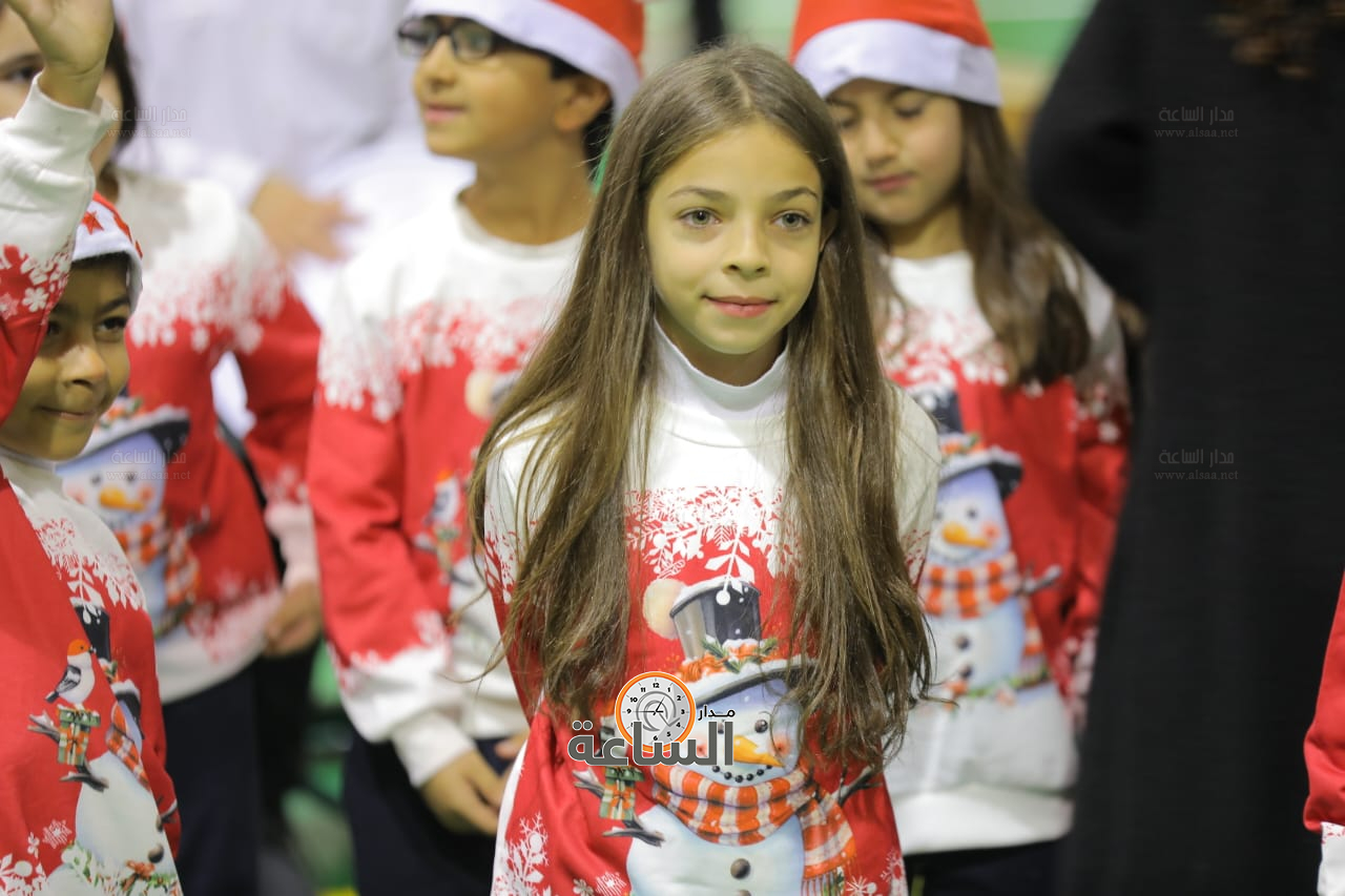 Madar Al-Saa Images 0.076443259941819