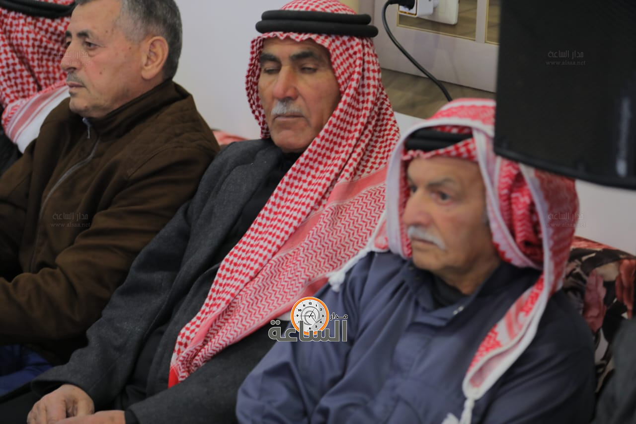 Madar Al-Saa Images 0.36157144433910515