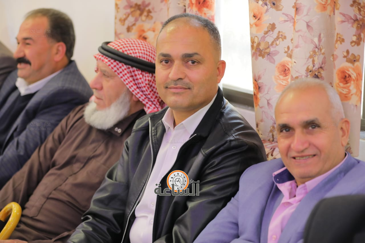 Madar Al-Saa Images 0.0845157870368507