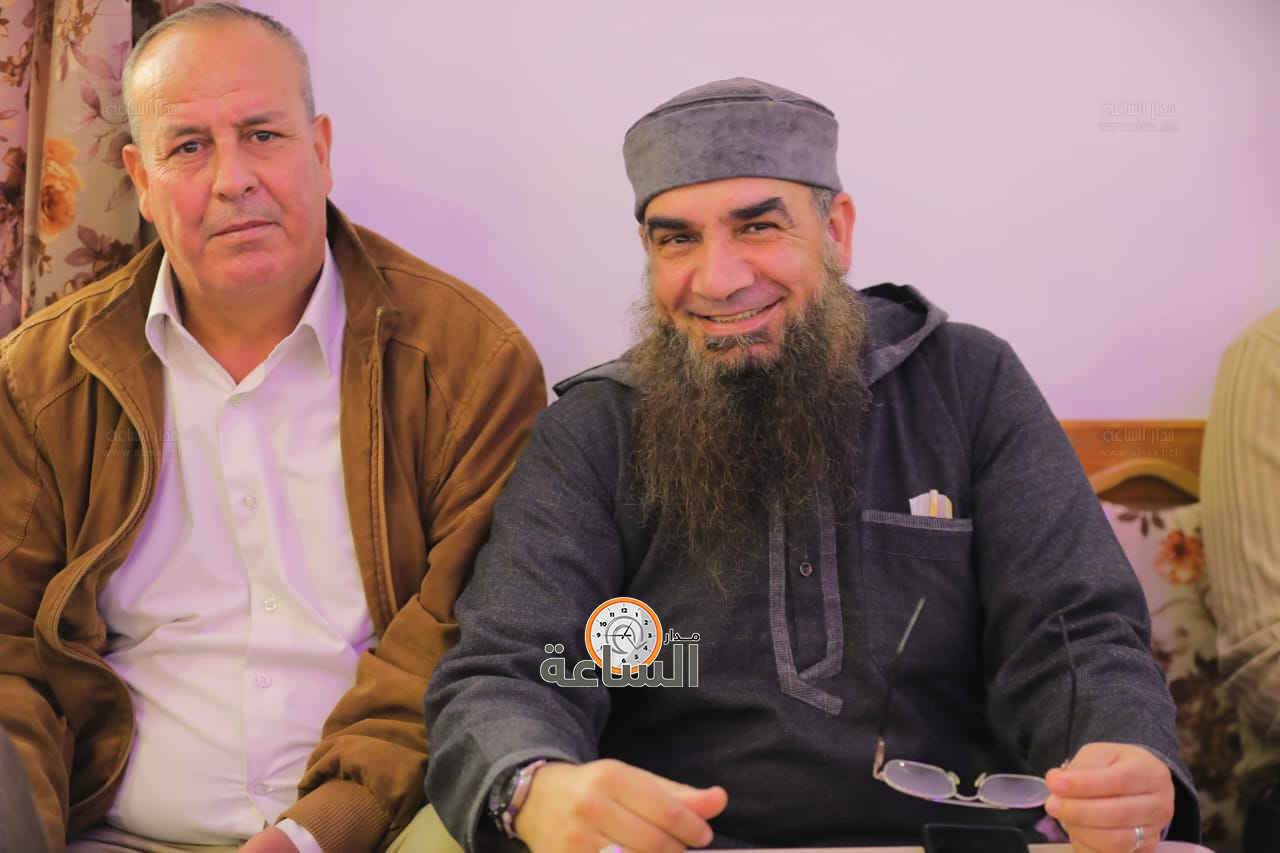 Madar Al-Saa Images 0.19522486585137688