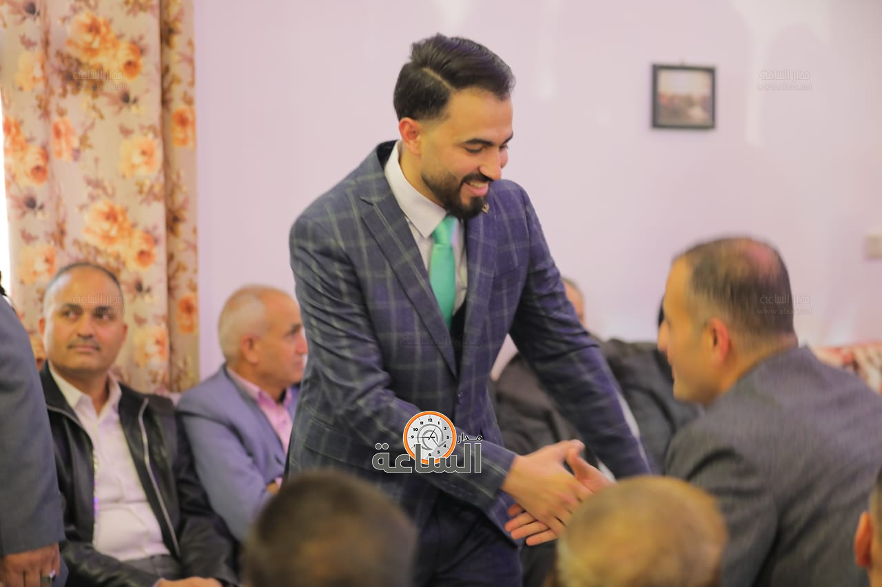 Madar Al-Saa Images 0.424667035667218