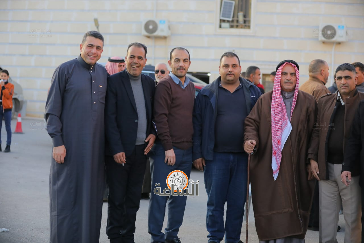 Madar Al-Saa Images 0.13606496951582647