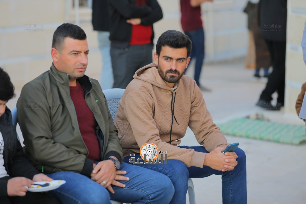 Madar Al-Saa Images 0.765220032863525