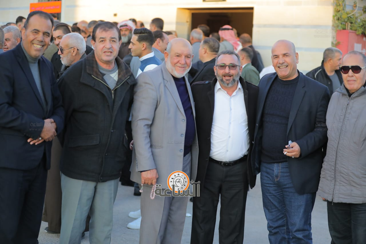 Madar Al-Saa Images 0.0037678810340049385