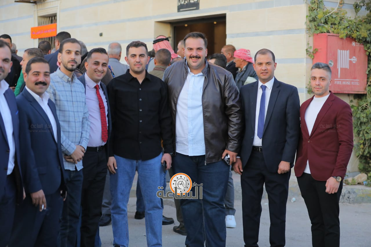 Madar Al-Saa Images 0.8199240403172485