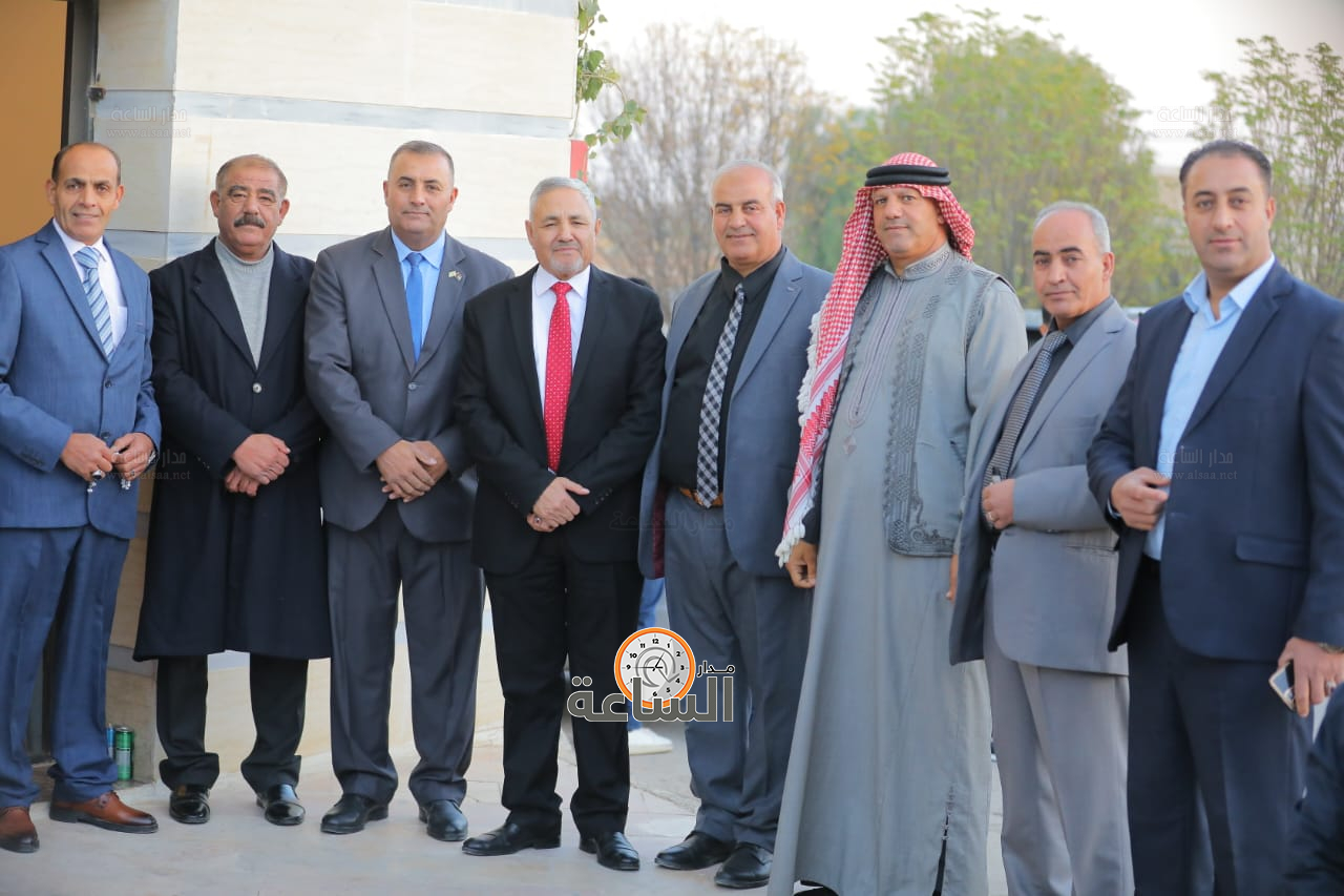 Madar Al-Saa Images 0.7339121049920927