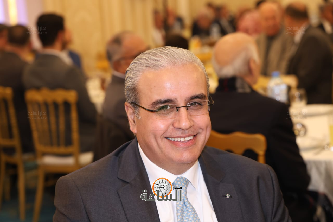 Madar Al-Saa Images 0.3481018726609124