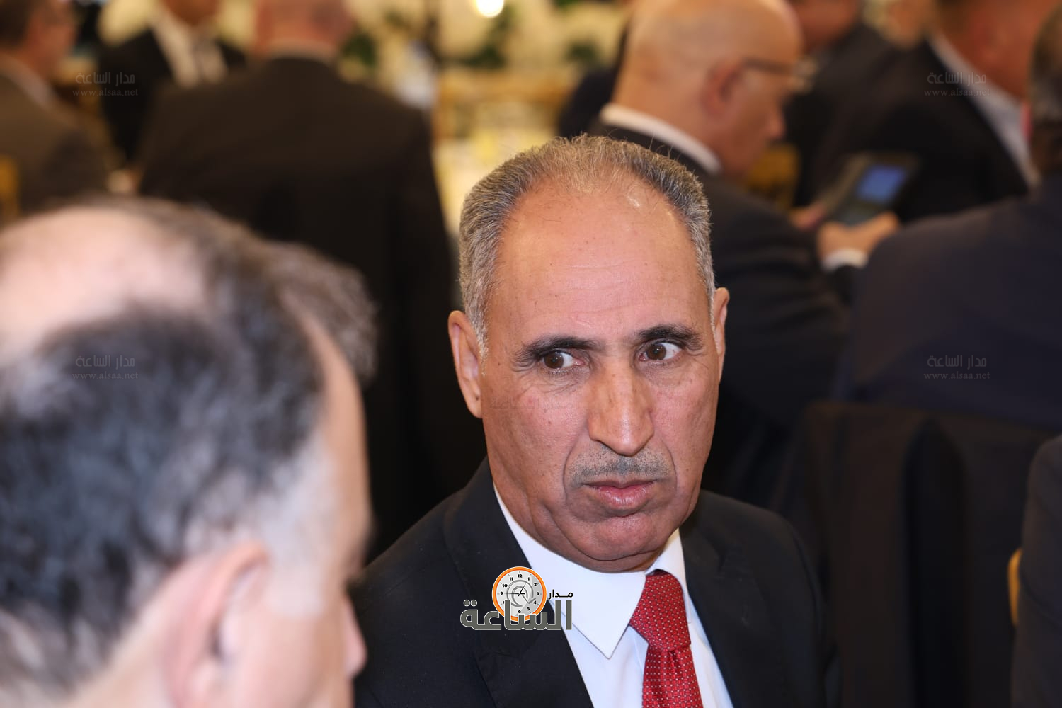 Madar Al-Saa Images 0.734065483796011