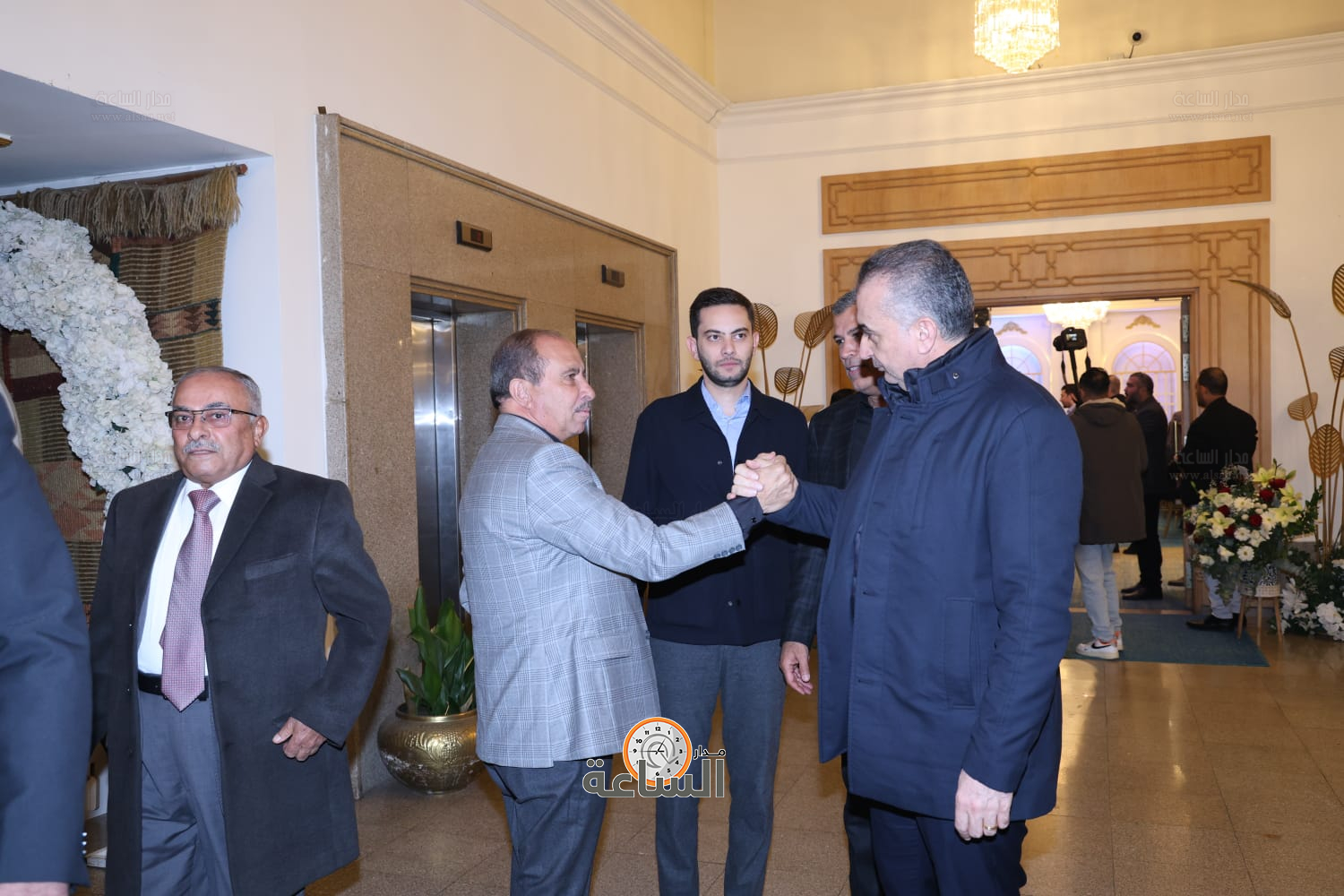 Madar Al-Saa Images 0.08038014113719316