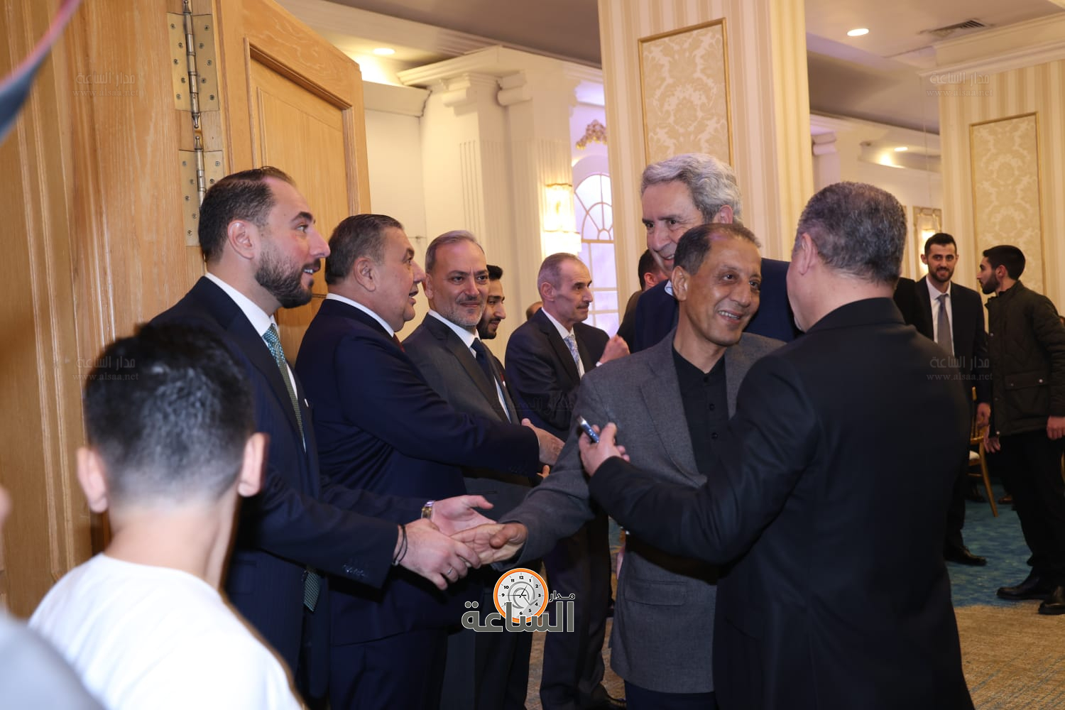 Madar Al-Saa Images 0.563374925933467