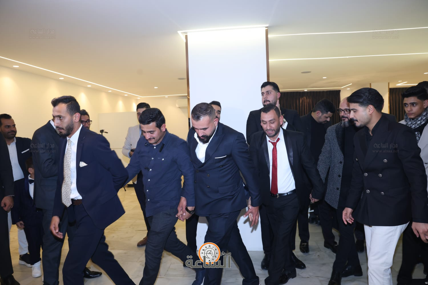 Madar Al-Saa Images 0.354168169141436