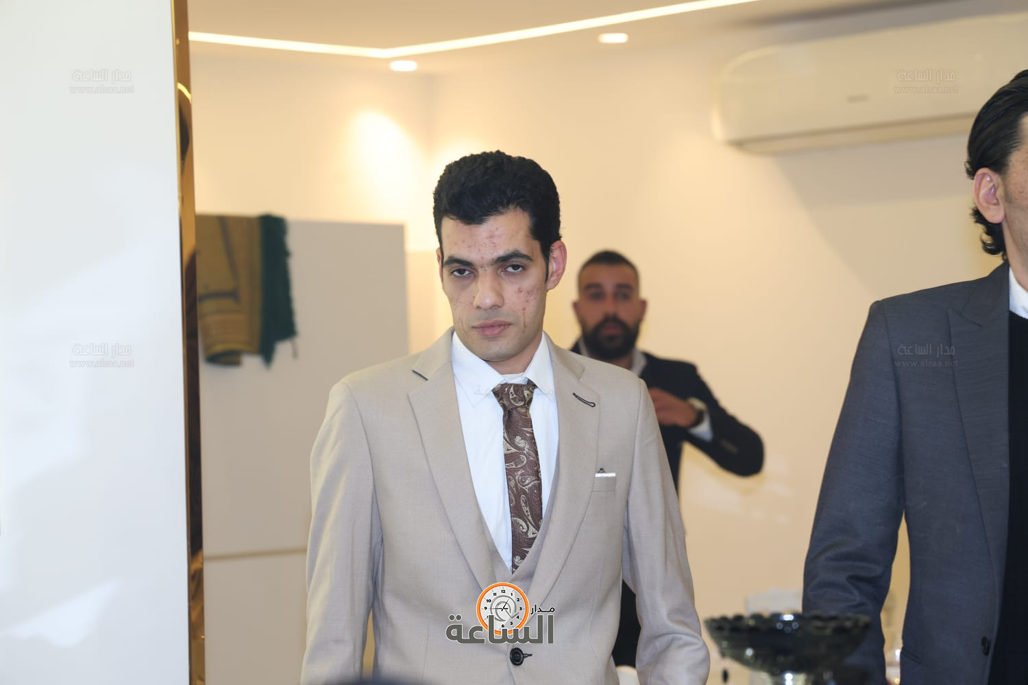 Madar Al-Saa Images 0.5739520041876773