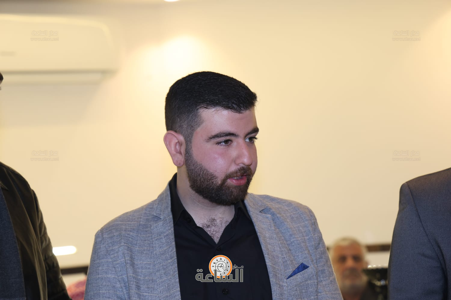 Madar Al-Saa Images 0.3229621948285868