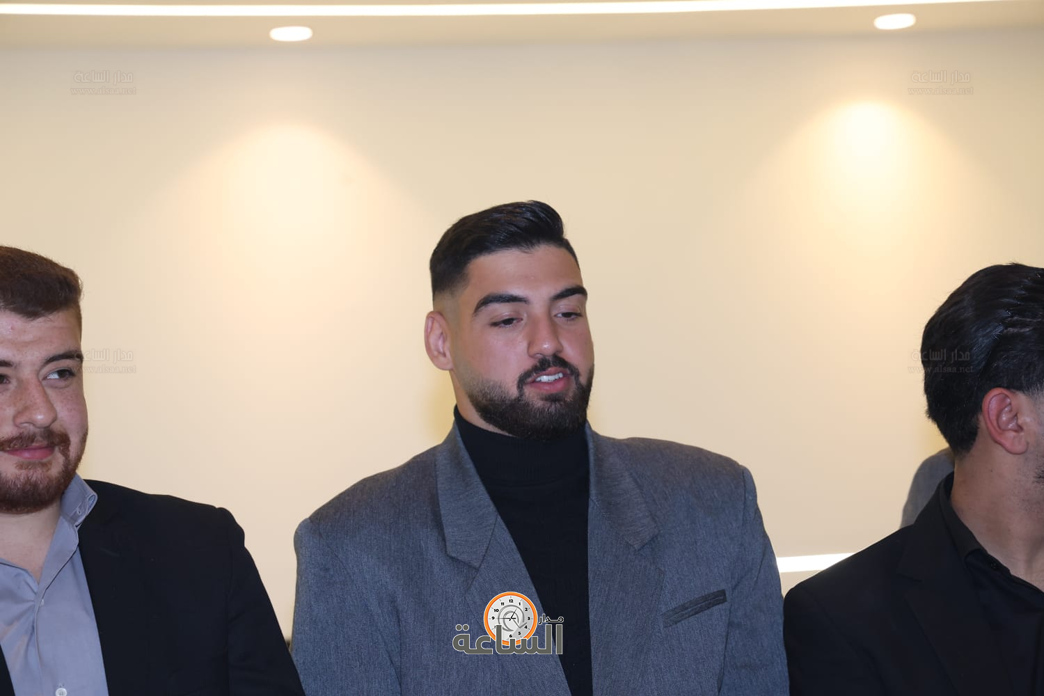 Madar Al-Saa Images 0.4048720100926224