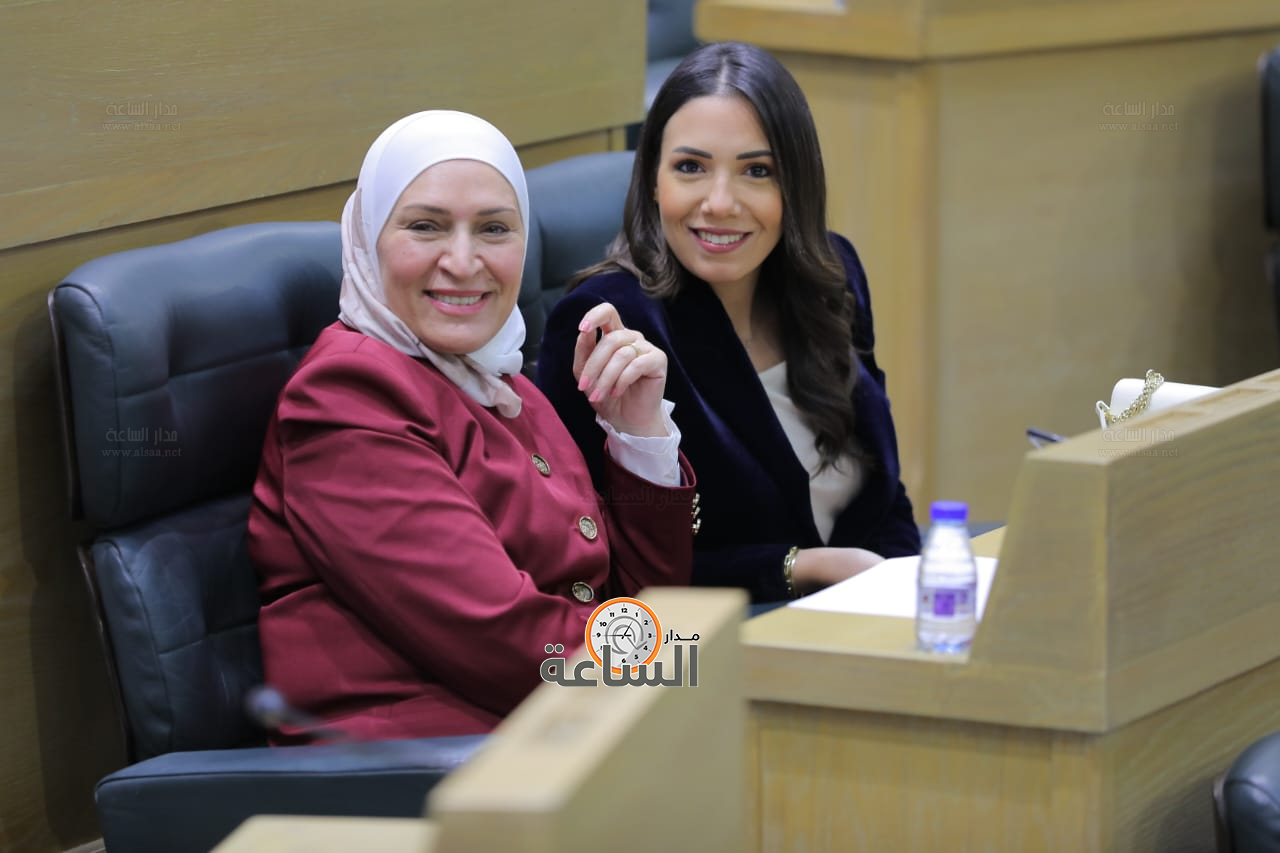 Madar Al-Saa Images 0.2853758788778742