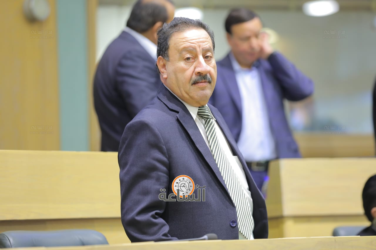 Madar Al-Saa Images 0.3208468365794559