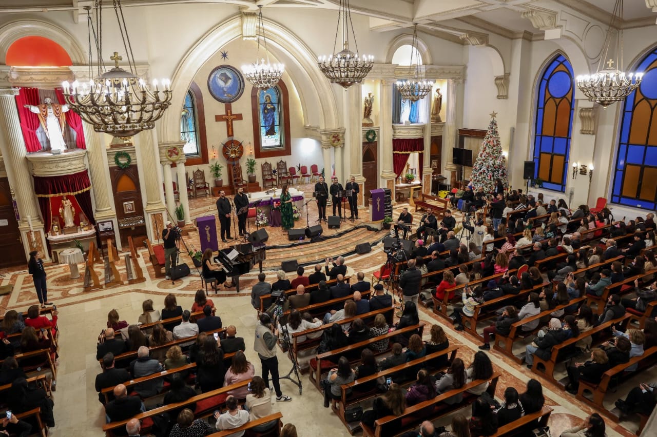 Madar Al-Saa Images 0.9184810238268186