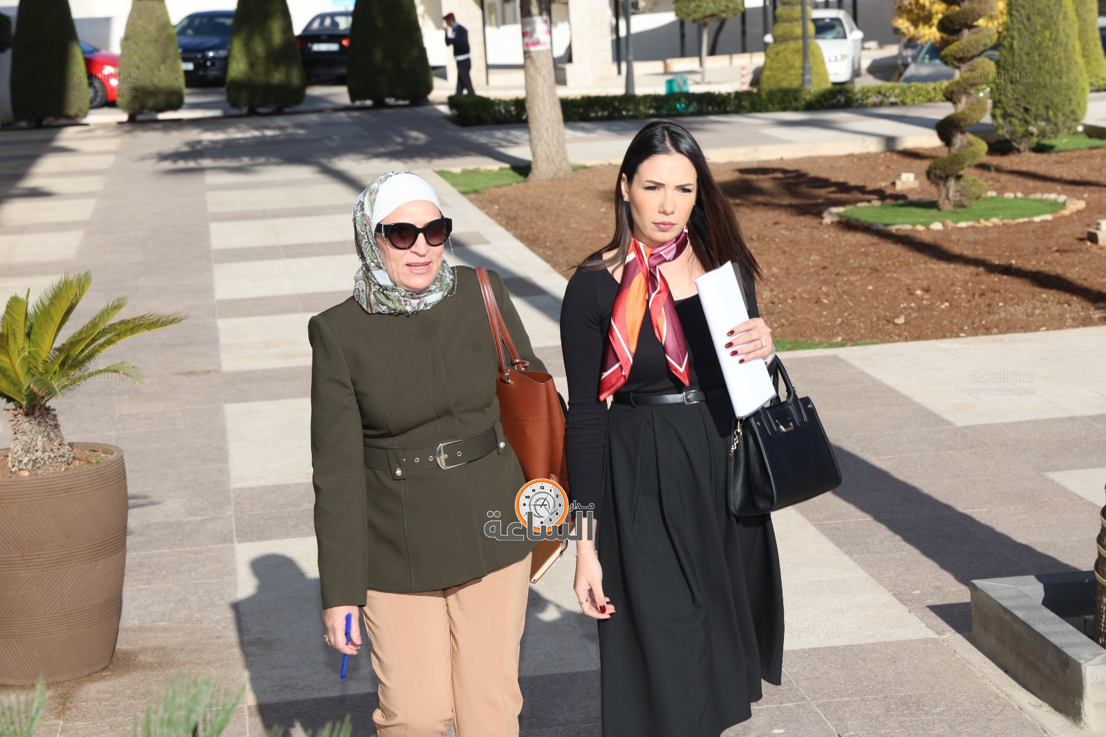 Madar Al-Saa Images 0.9987093215799299