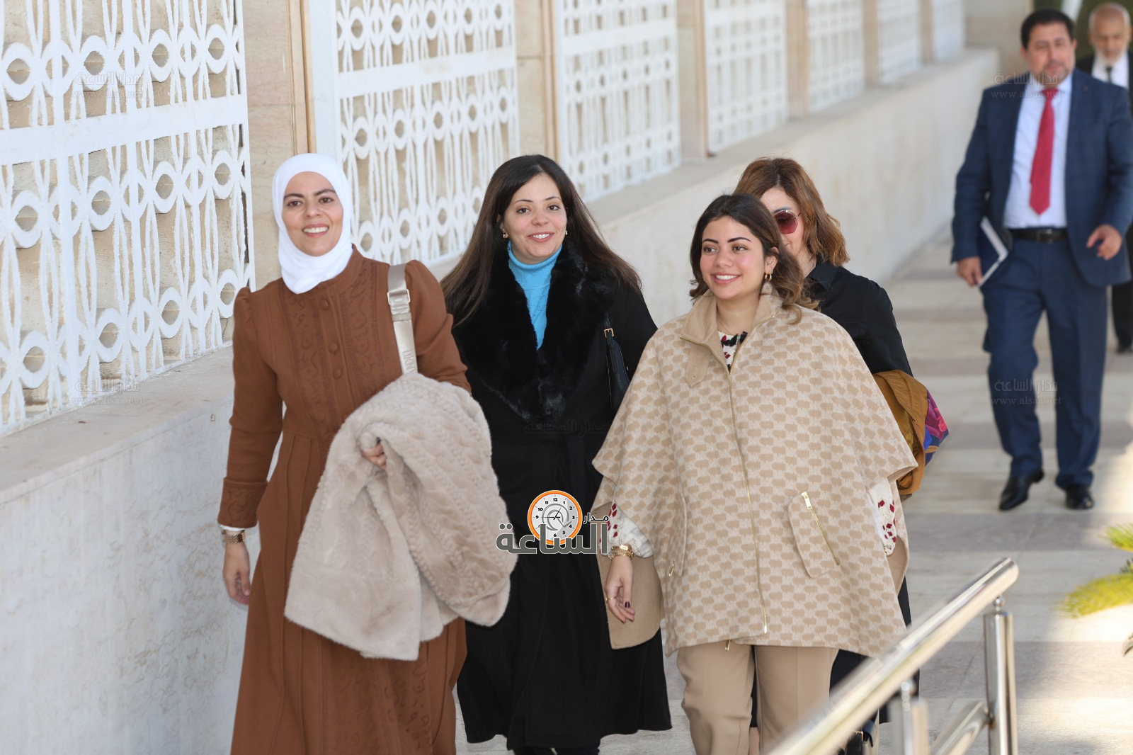 Madar Al-Saa Images 0.0018710284597882598