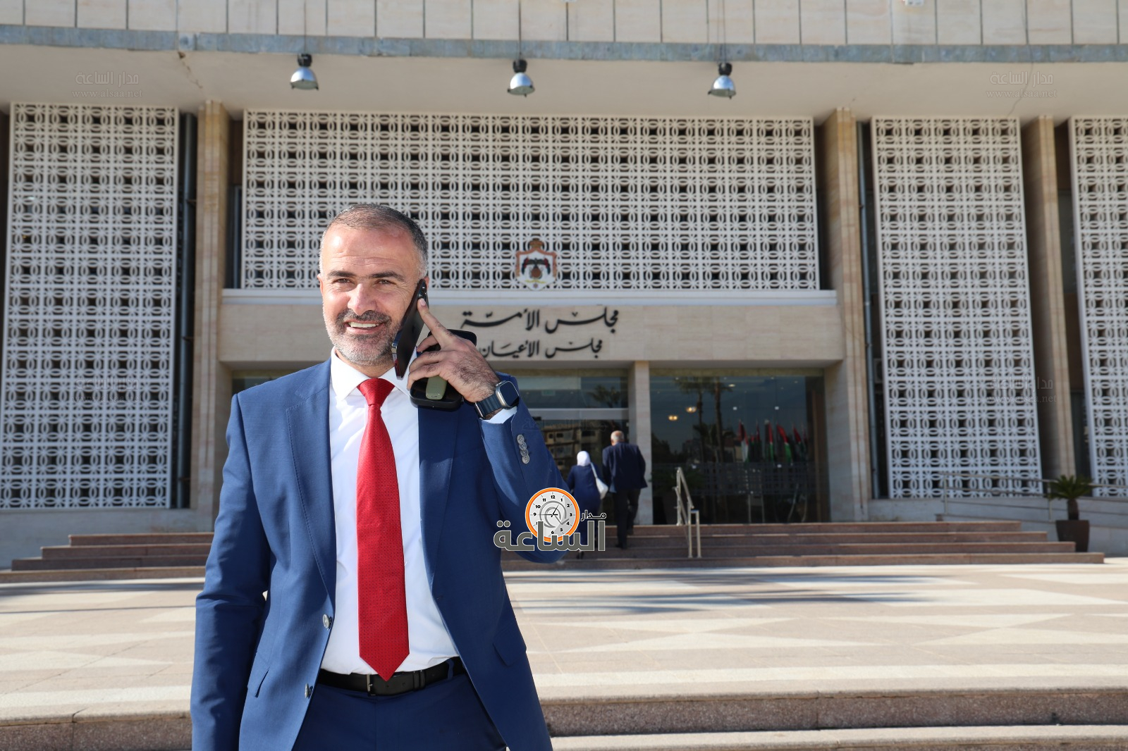 Madar Al-Saa Images 0.539704278985178