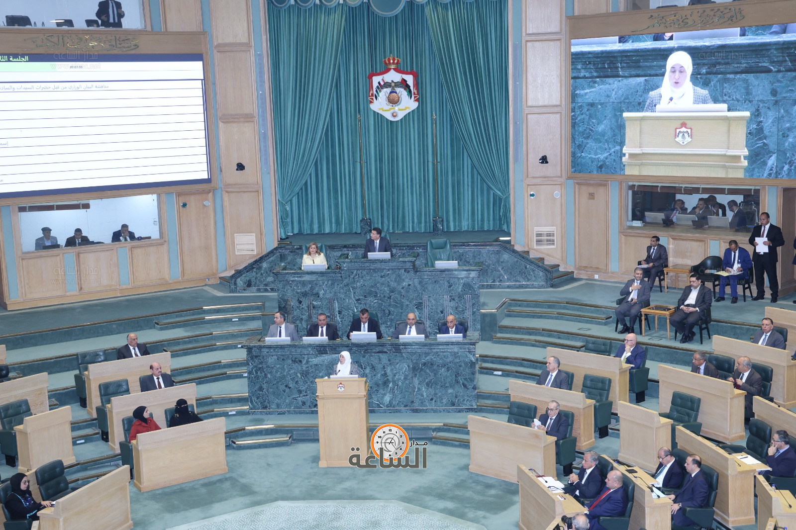 Madar Al-Saa Images 0.383709502957279