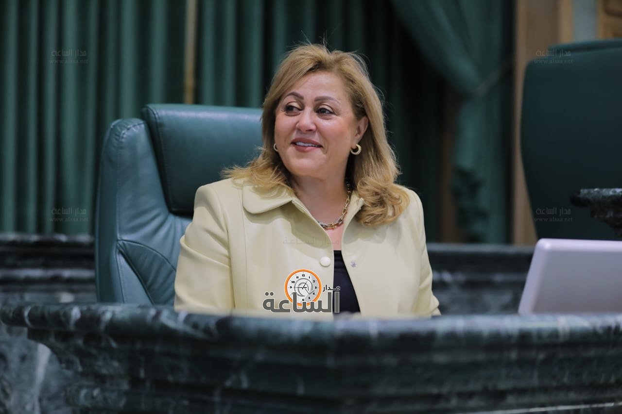 Madar Al-Saa Images 0.9958679949488152