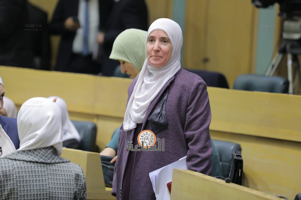 Madar Al-Saa Images 0.6941607252816686