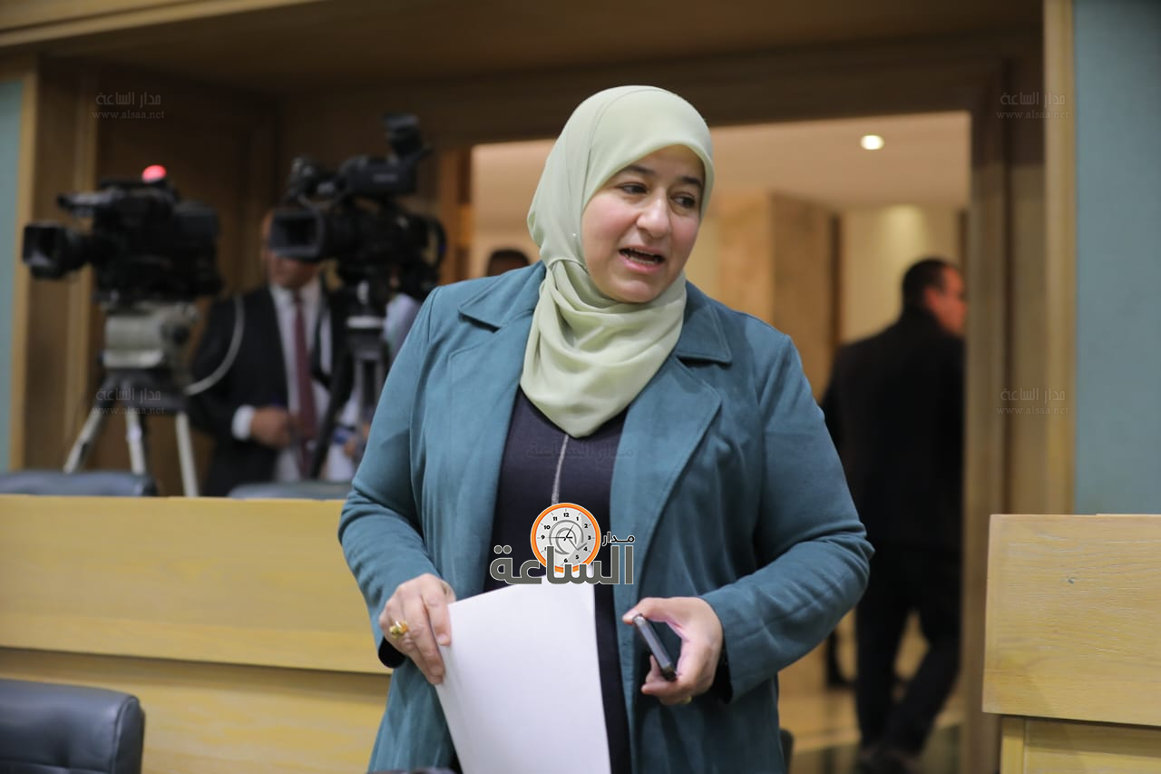 Madar Al-Saa Images 0.6215417772049592