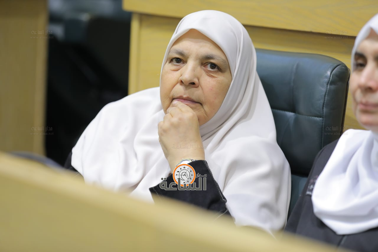 Madar Al-Saa Images 0.05812288957650358