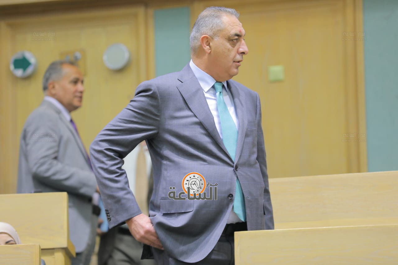 Madar Al-Saa Images 0.2567165620442866