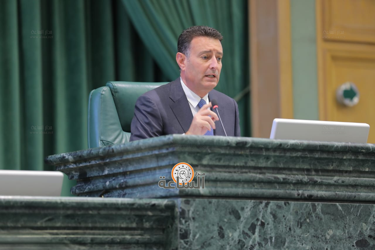 Madar Al-Saa Images 0.6747888287357962