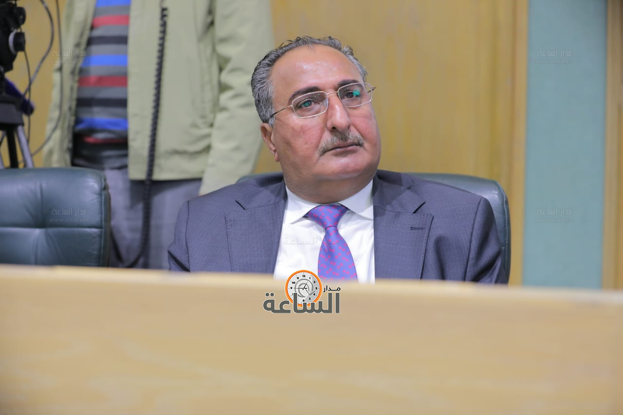 Madar Al-Saa Images 0.3564607631102694