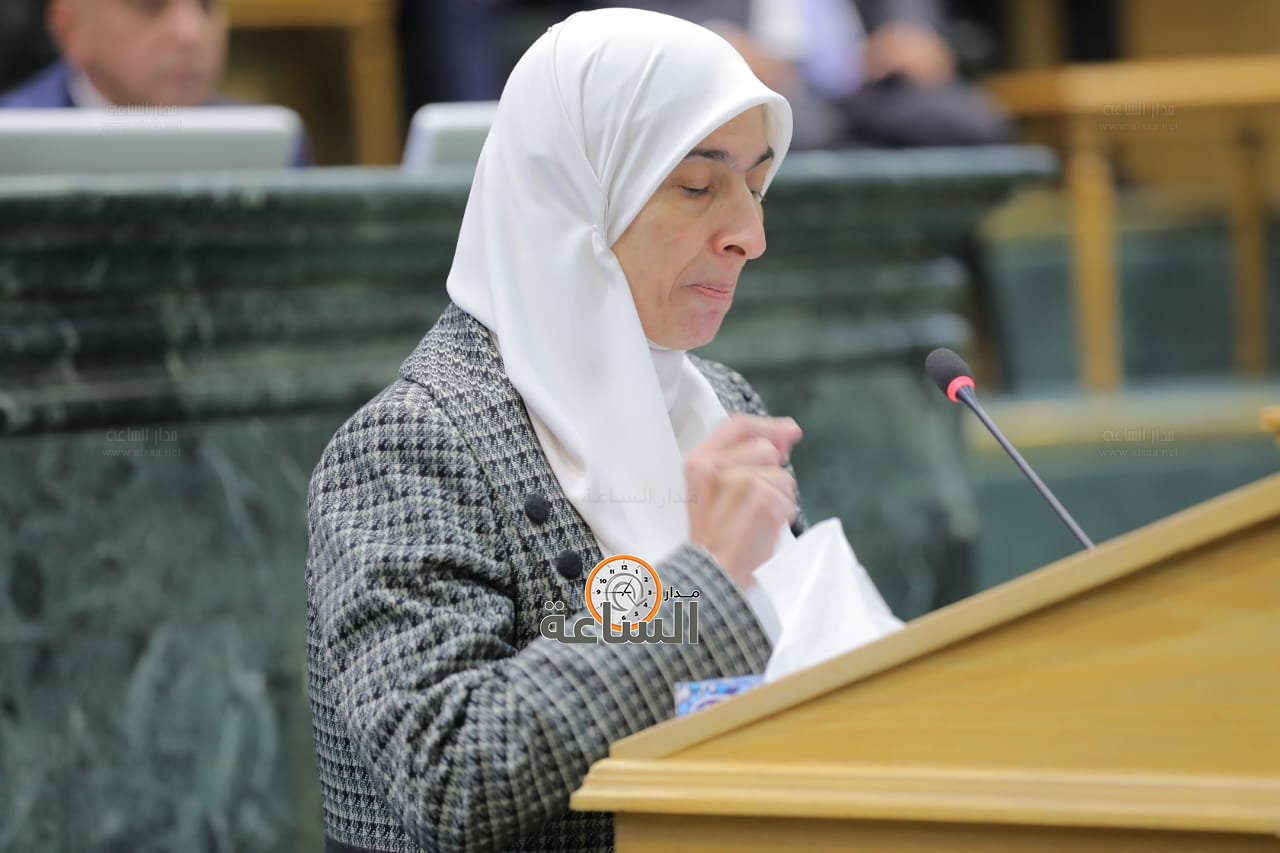 Madar Al-Saa Images 0.7670773160979265