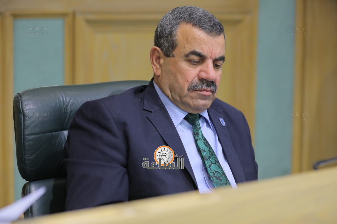 Madar Al-Saa Images 0.6188920319081346