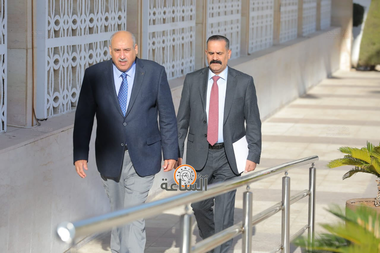 Madar Al-Saa Images 0.9610134544603008