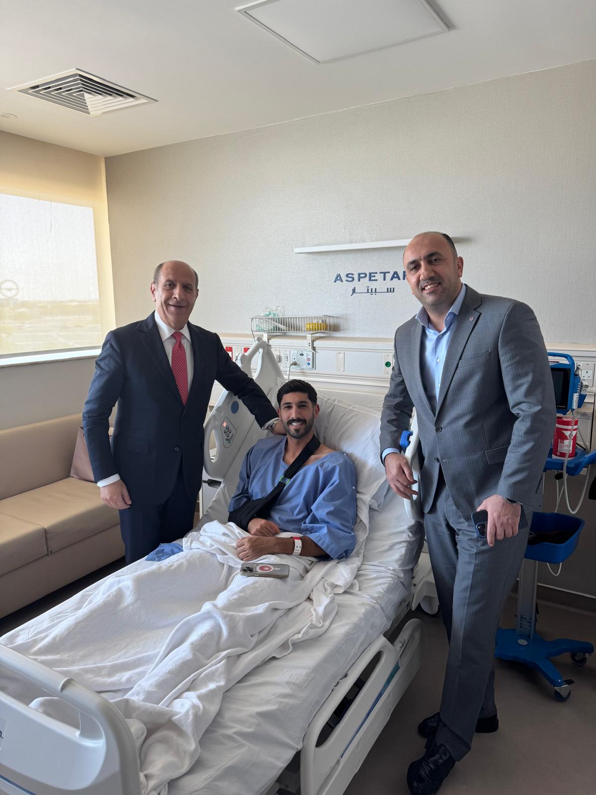 Madar Al-Saa Images 0.4978192533043002