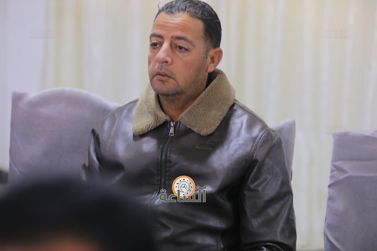 Madar Al-Saa Images 0.24804048031496406