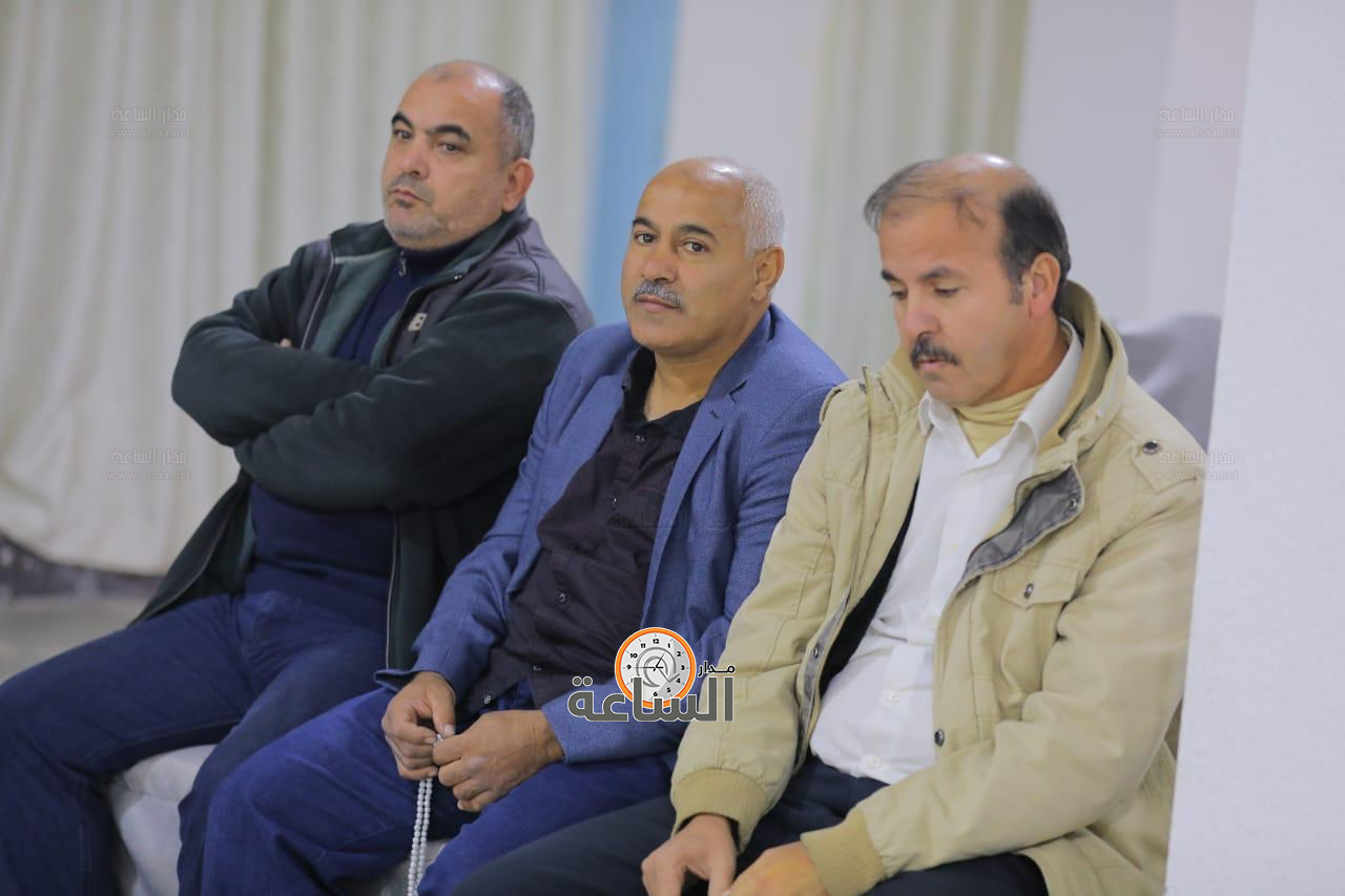 Madar Al-Saa Images 0.8582480214019108