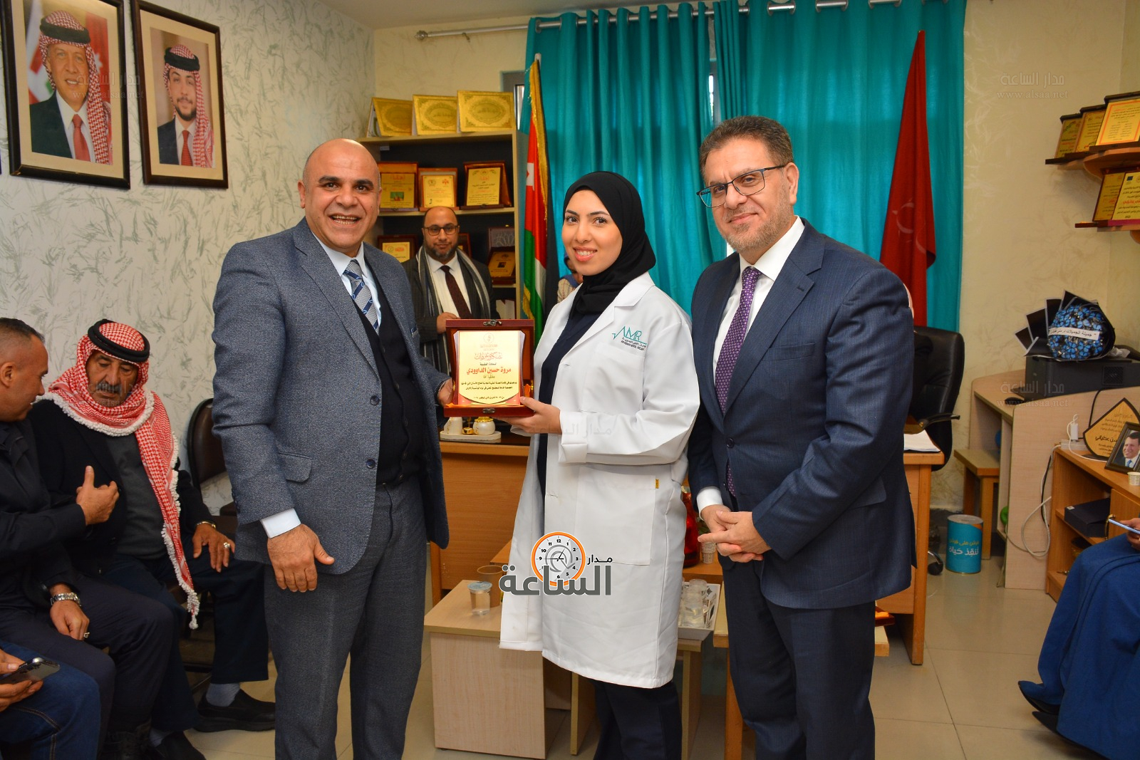 Madar Al-Saa Images 0.15634622611985227