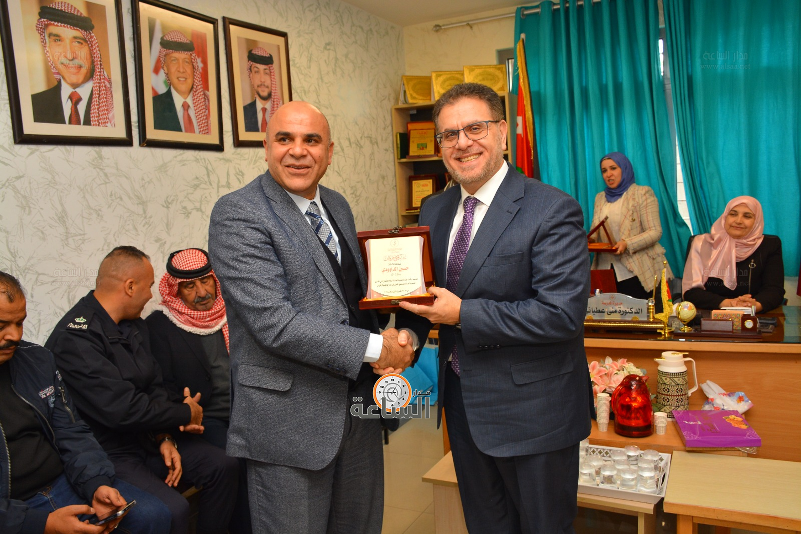 Madar Al-Saa Images 0.37040266854068093