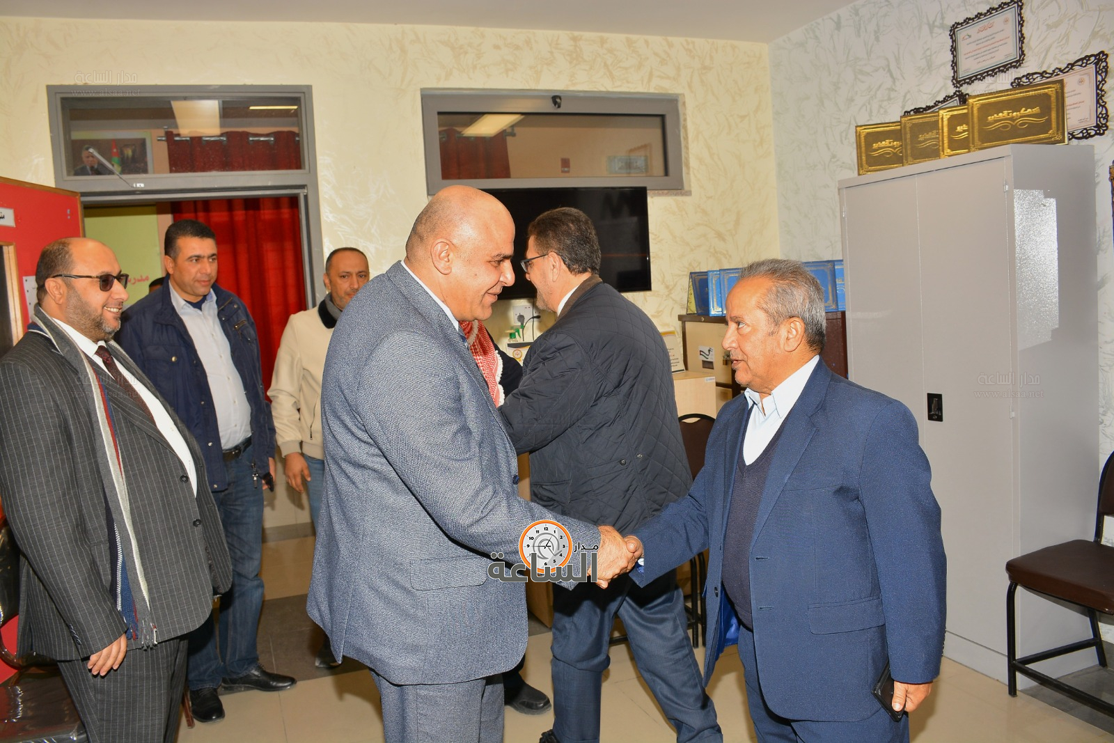 Madar Al-Saa Images 0.8153873257333106