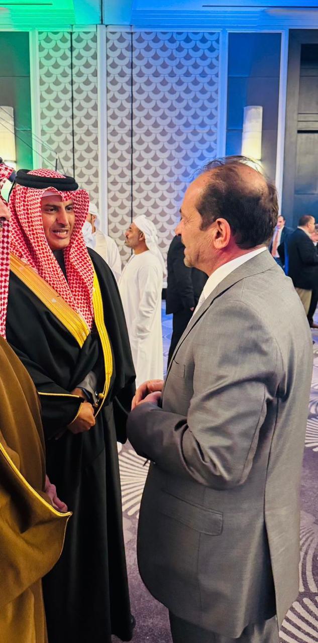 Madar Al-Saa Images 0.6480065392271468