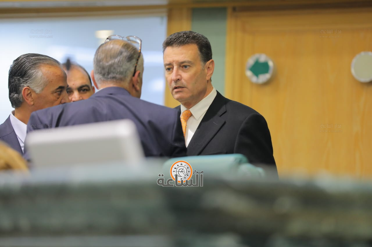 Madar Al-Saa Images 0.43047935973697027