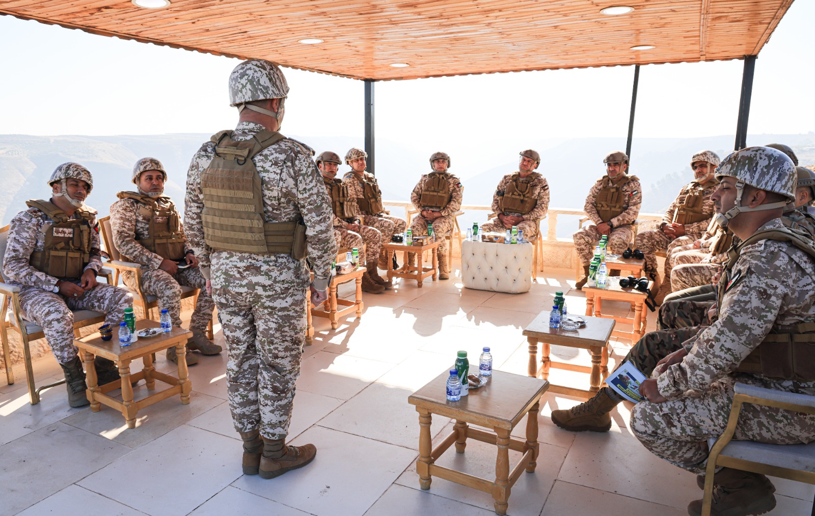 Madar Al-Saa Images 0.24895748380493843