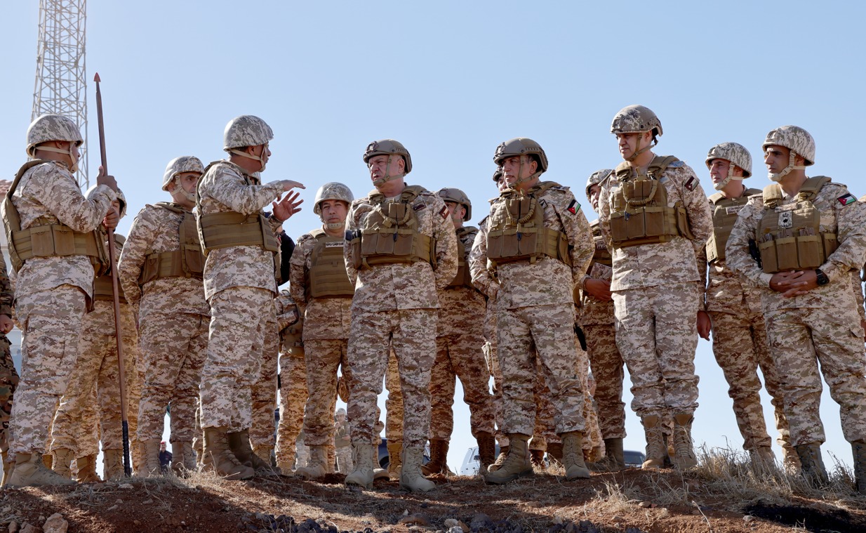 Madar Al-Saa Images 0.7131993921308413