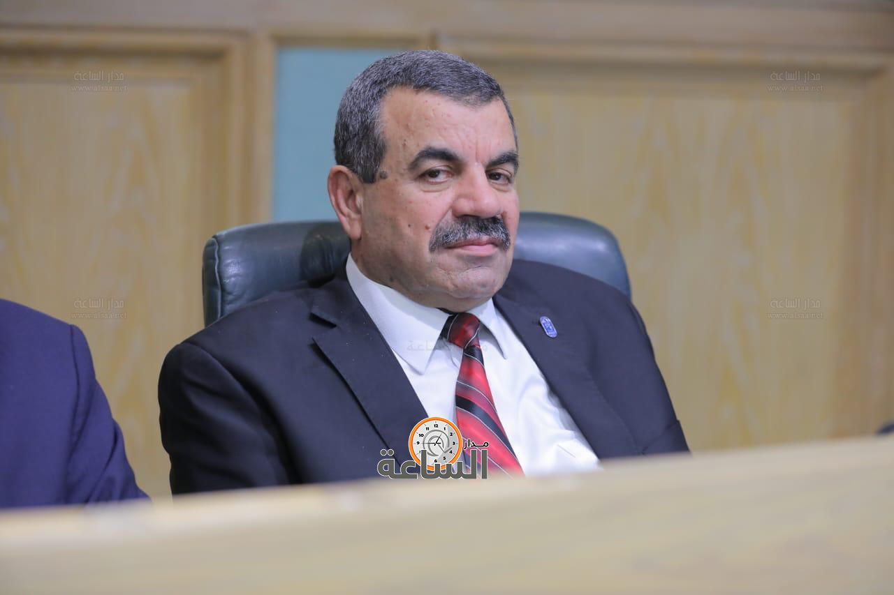 Madar Al-Saa Images 0.48712072181473154