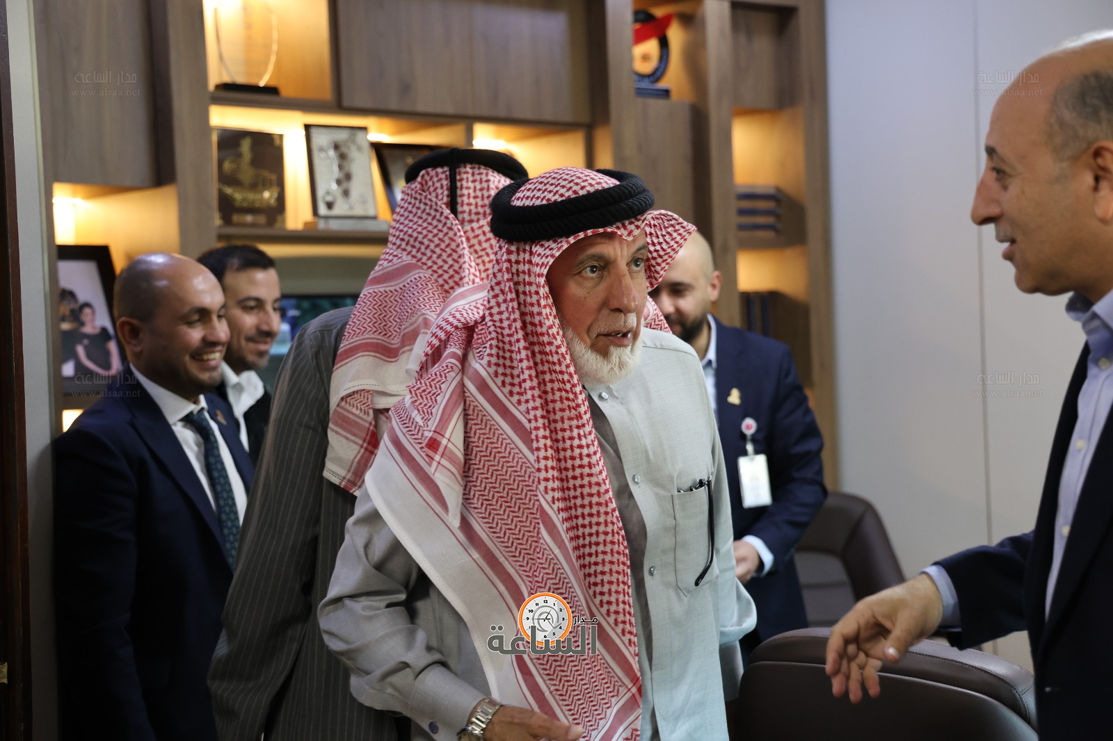 Madar Al-Saa Images 0.7508199218360423