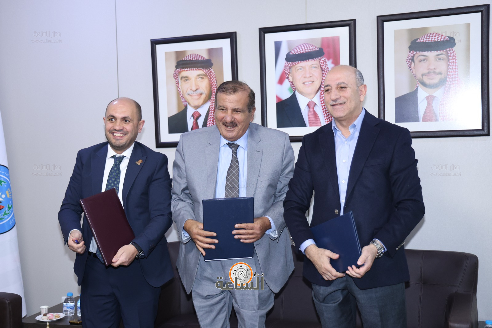 Madar Al-Saa Images 0.1754058743862945