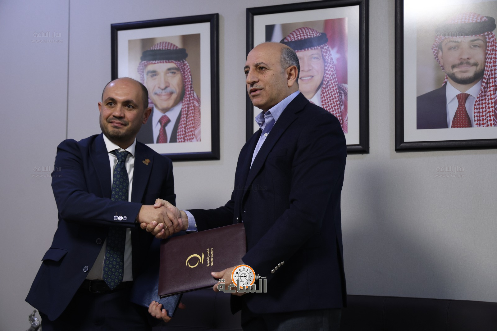 Madar Al-Saa Images 0.9838688153224806